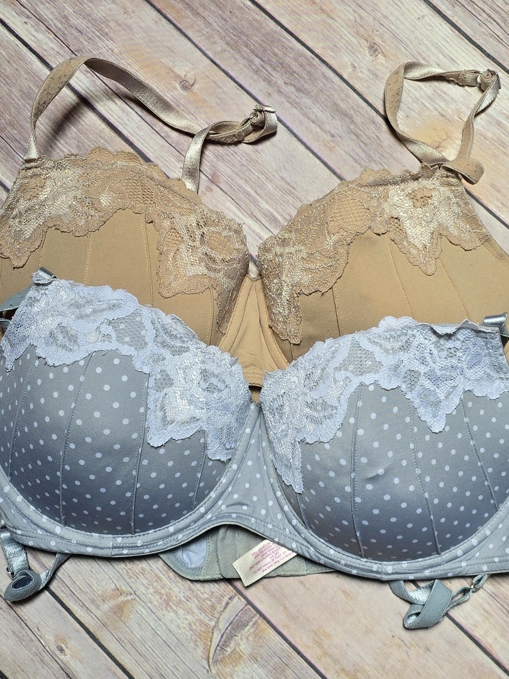 2 Candie's Lace Trim Bras in Beige and Light Gray Polka Dot
